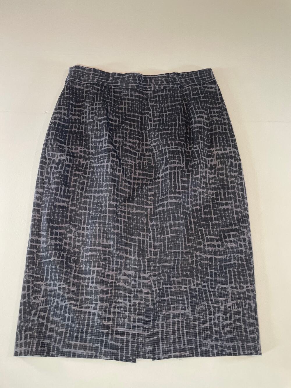 LOFT Black & Gray Print Pencil Skirt Size 8